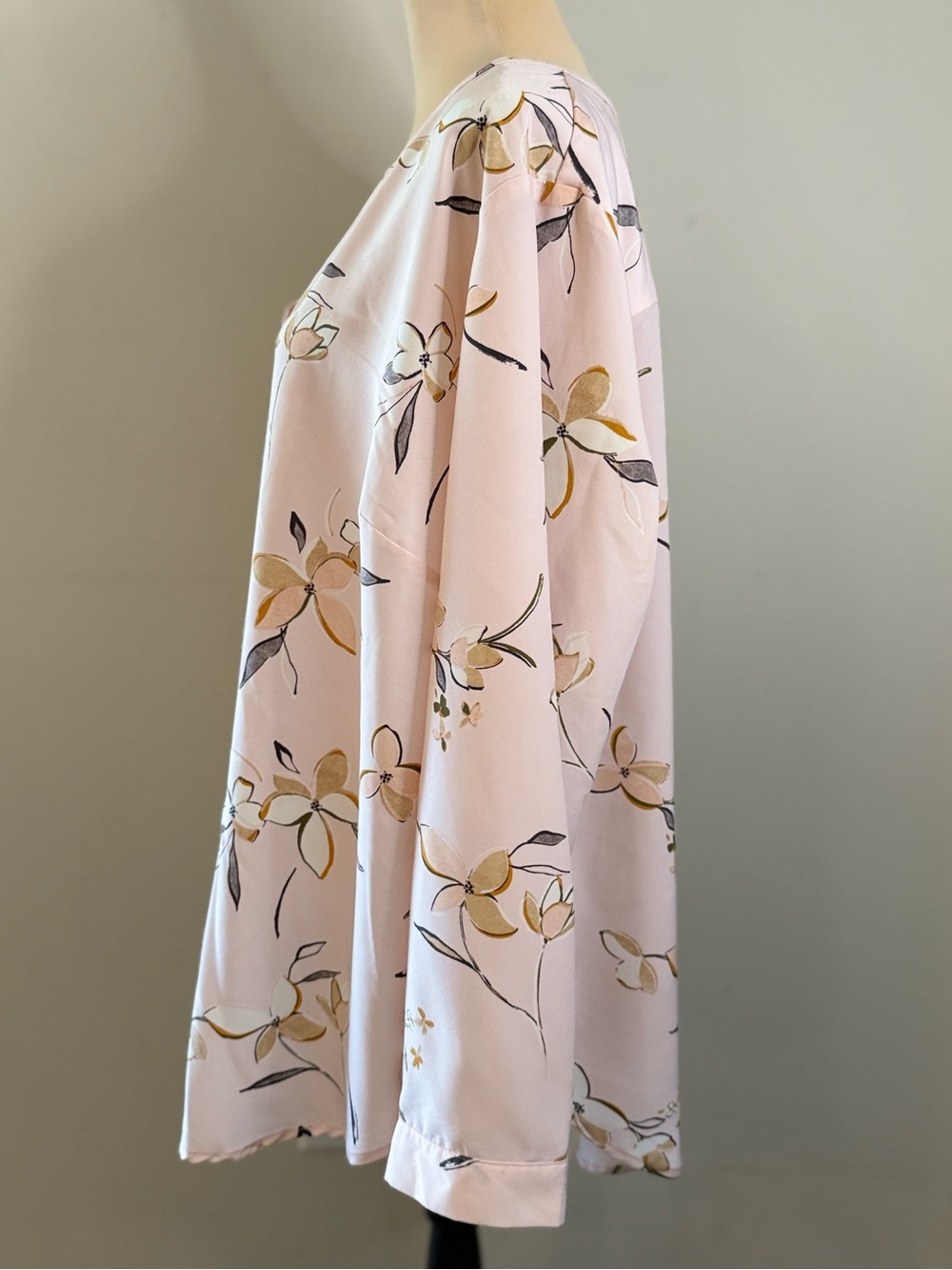 Ava & Viv pink floral tunic top V neck long sleeves Plus SZ 3X - Picture 3 of 11